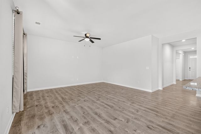 249 William Dylan Dr, Murfreesboro, TN 37129