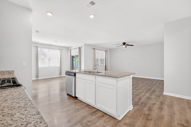 249 William Dylan Dr, Murfreesboro, TN 37129