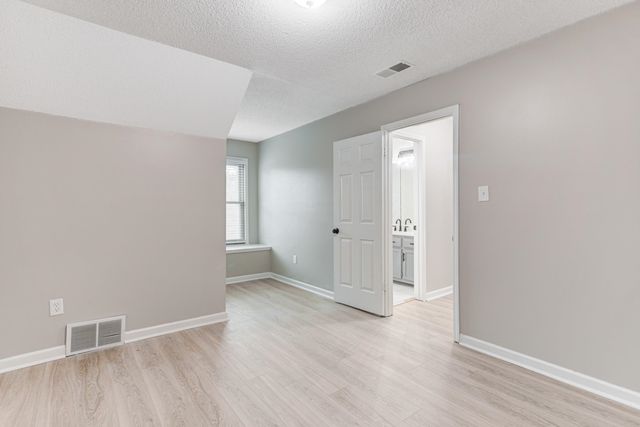 7105 SANTA CRUZ DR, Bartlett, TN 38133