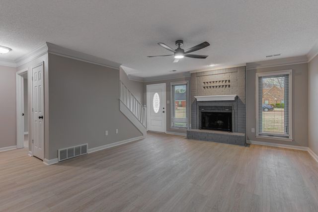 7105 SANTA CRUZ DR, Bartlett, TN 38133