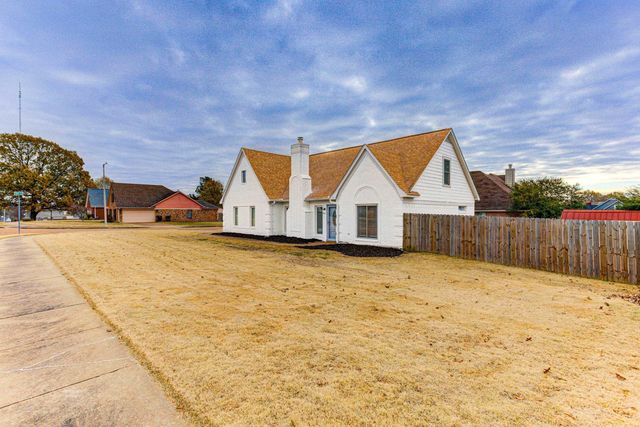 7105 SANTA CRUZ DR, Bartlett, TN 38133