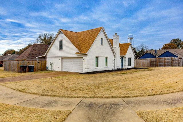 7105 SANTA CRUZ DR, Bartlett, TN 38133