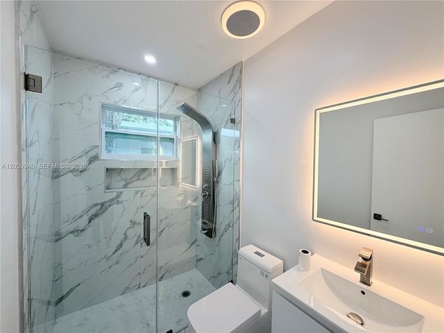 3392 NW 50th St 3392, Miami, FL 33142