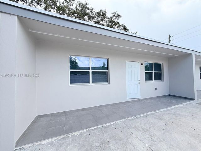 3392 NW 50th St 3392, Miami, FL 33142