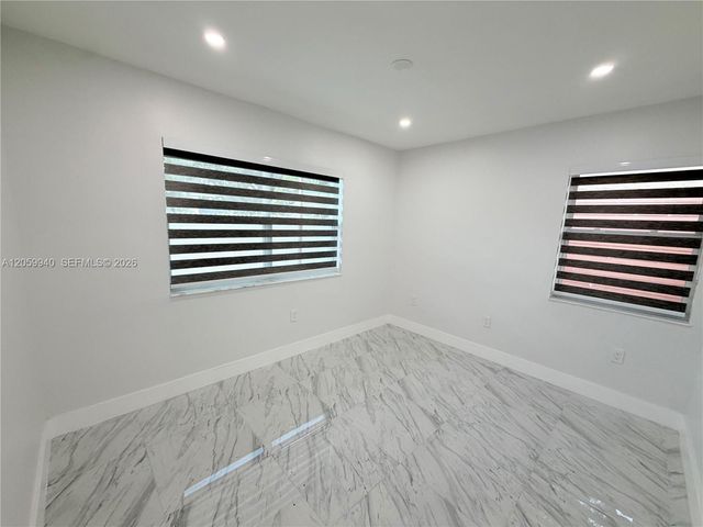 3392 NW 50th St 3392, Miami, FL 33142