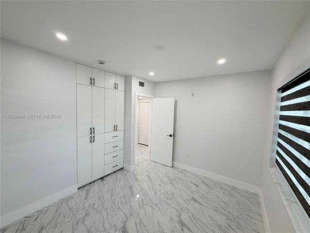 3392 NW 50th St 3392, Miami, FL 33142