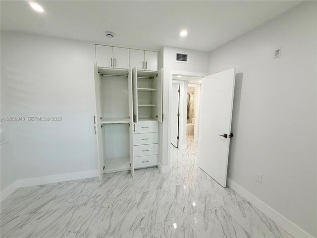 3392 NW 50th St 3392, Miami, FL 33142