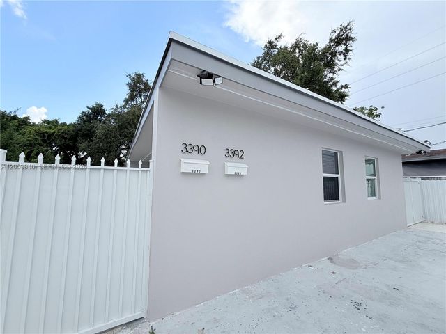 3392 NW 50th St 3392, Miami, FL 33142