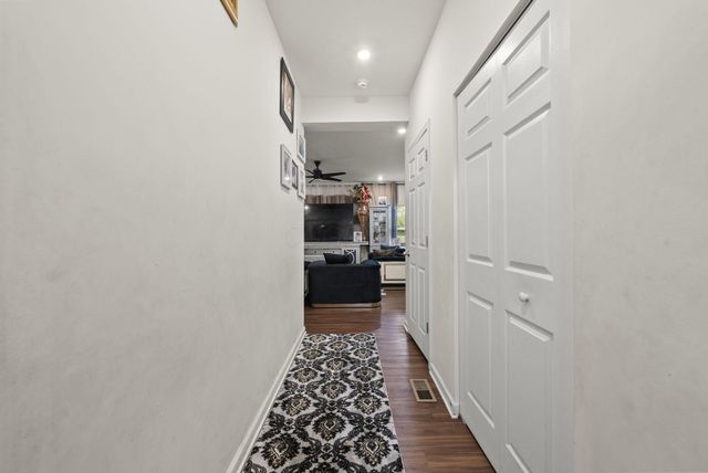3266 Creek View Trail Court, Columbus, OH 43232