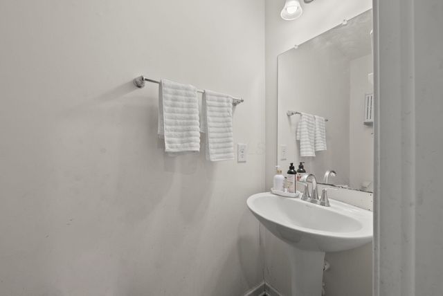 3266 Creek View Trail Court, Columbus, OH 43232