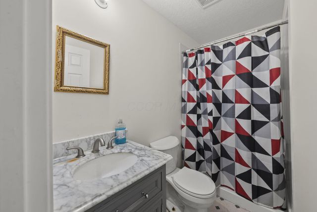3266 Creek View Trail Court, Columbus, OH 43232