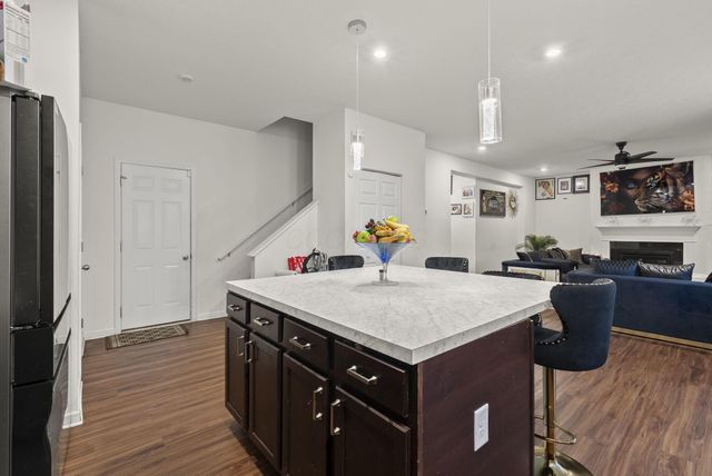 3266 Creek View Trail Court, Columbus, OH 43232