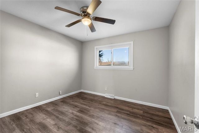 917 Cambridge Drive, Sikeston, MO 63801