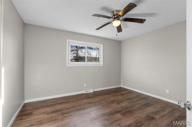 917 Cambridge Drive, Sikeston, MO 63801