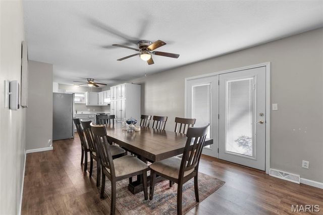 917 Cambridge Drive, Sikeston, MO 63801