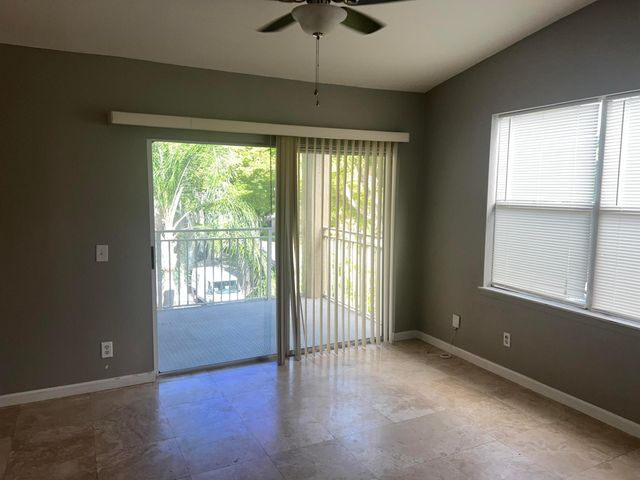 1760 PALM COVE Boulevard 5-305, Delray Beach, FL 33445