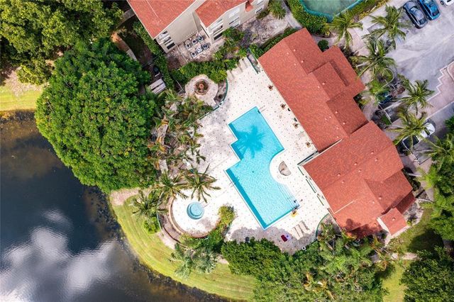 1760 PALM COVE Boulevard 5-305, Delray Beach, FL 33445