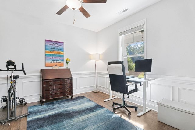 121 Roundrock Lane, Sanford, NC 27330