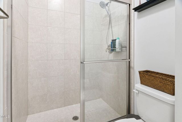 121 Roundrock Lane, Sanford, NC 27330