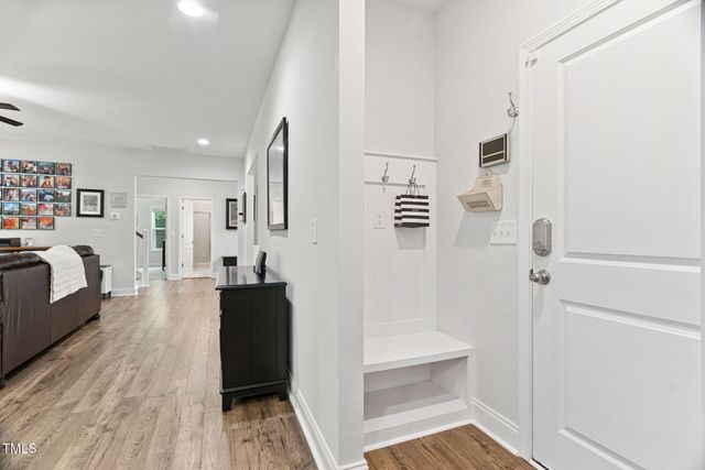 121 Roundrock Lane, Sanford, NC 27330