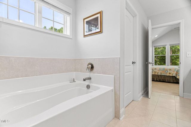 121 Roundrock Lane, Sanford, NC 27330