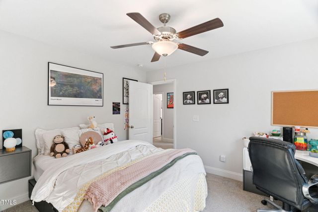 121 Roundrock Lane, Sanford, NC 27330