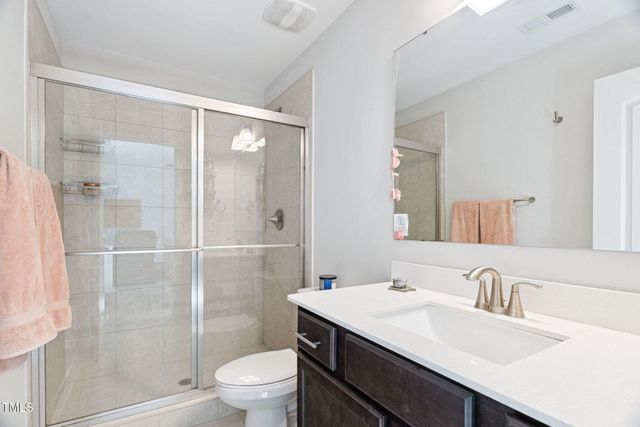 121 Roundrock Lane, Sanford, NC 27330