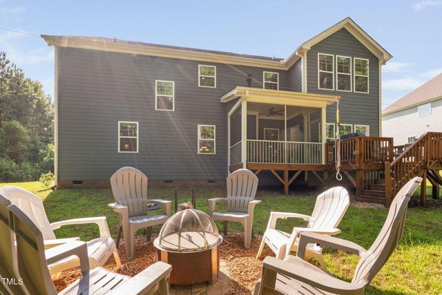 121 Roundrock Lane, Sanford, NC 27330