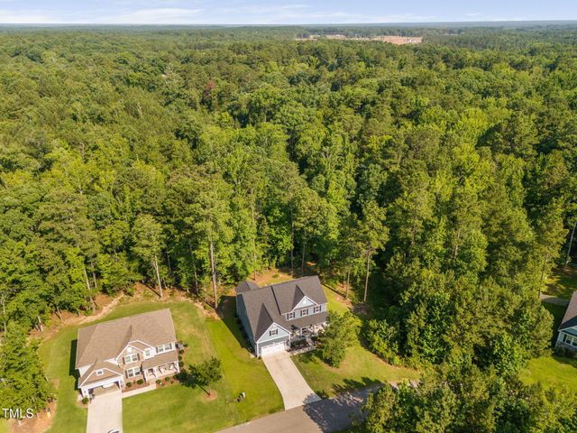 121 Roundrock Lane, Sanford, NC 27330