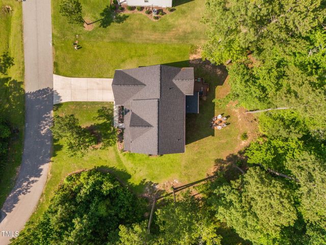121 Roundrock Lane, Sanford, NC 27330