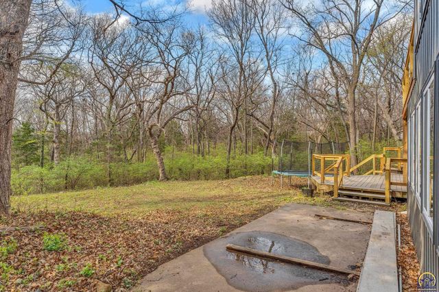 2331 SE Libra AVE, Topeka, KS 66605