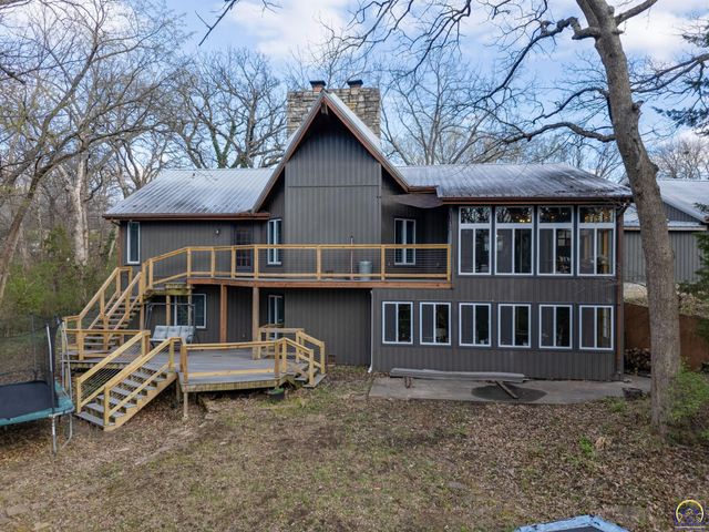 2331 SE Libra AVE, Topeka, KS 66605