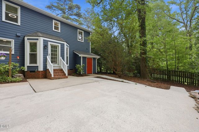 1202 Indian Trail, Apex, NC 27502