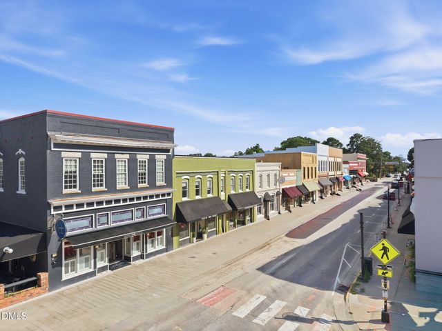 1202 Indian Trail, Apex, NC 27502