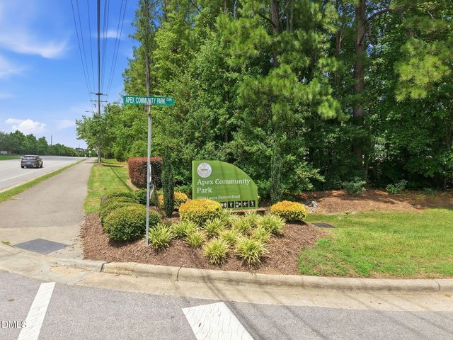 1202 Indian Trail, Apex, NC 27502