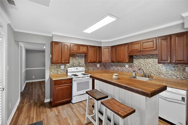 56 Eaves Drive, Temple, GA 30179