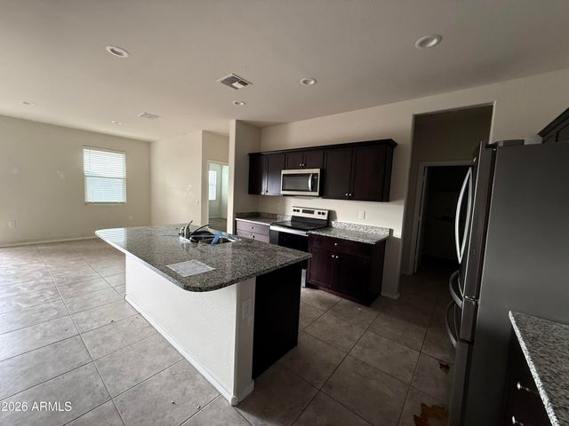 24708 N BARLEY Circle, Florence, AZ 85132