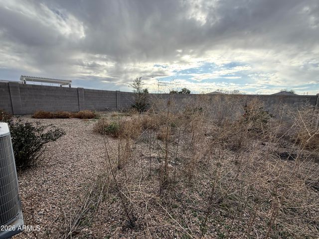 24708 N BARLEY Circle, Florence, AZ 85132