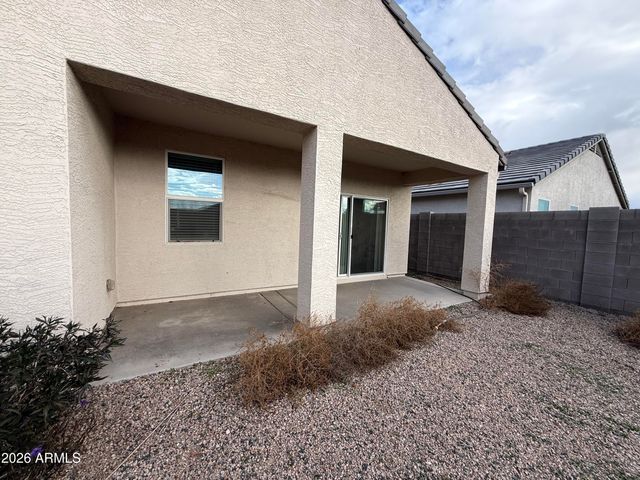 24708 N BARLEY Circle, Florence, AZ 85132