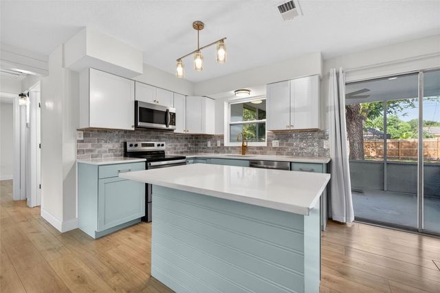 4160 19TH STREET N, St Petersburg, FL 33714