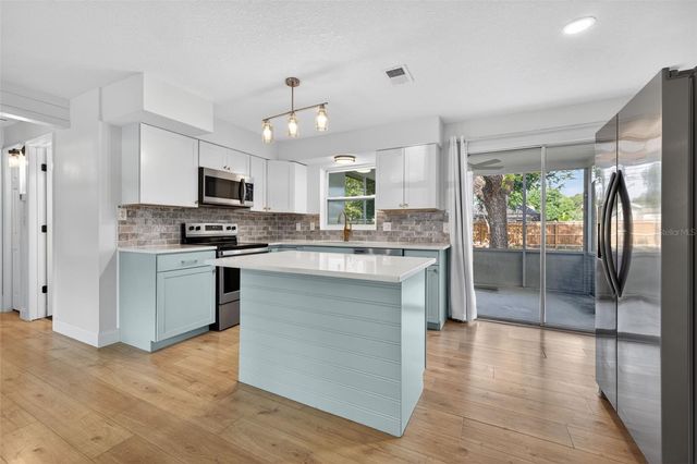 4160 19TH STREET N, St Petersburg, FL 33714