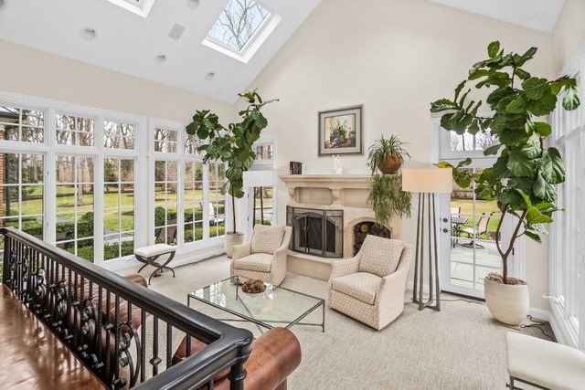 575 Stable Lane, Lake Forest, IL 60045