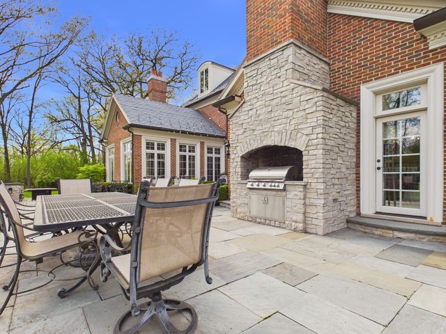 575 Stable Lane, Lake Forest, IL 60045