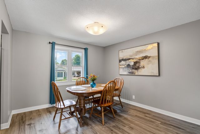 2944 Monroe Drive, Ames, IA 50010