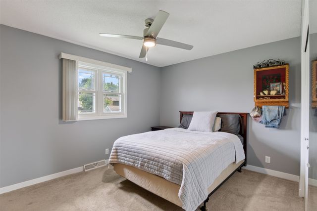 2944 Monroe Drive, Ames, IA 50010