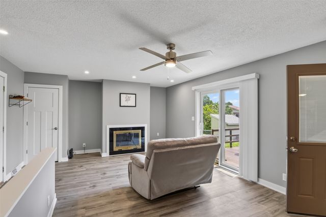 2944 Monroe Drive, Ames, IA 50010