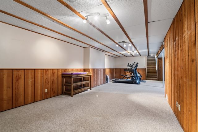 2944 Monroe Drive, Ames, IA 50010
