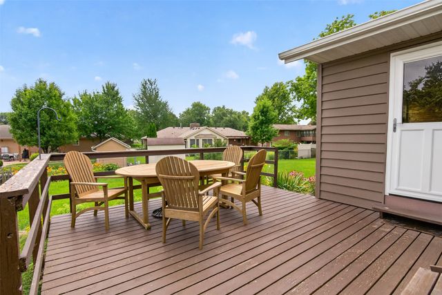 2944 Monroe Drive, Ames, IA 50010