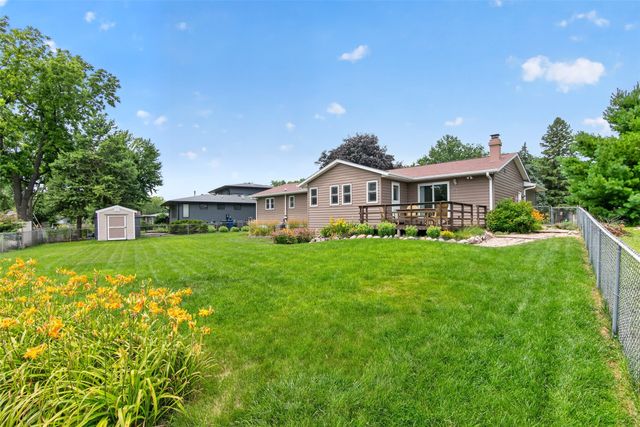 2944 Monroe Drive, Ames, IA 50010