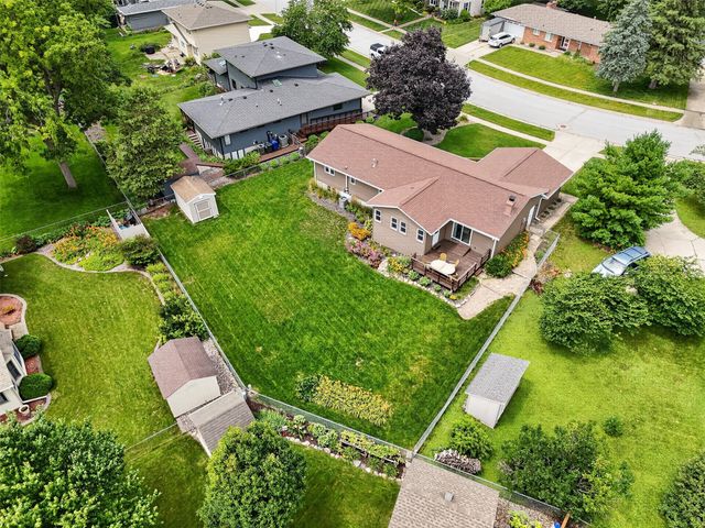2944 Monroe Drive, Ames, IA 50010